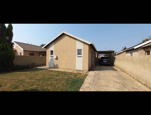 2 BEDROOM HOUSE FOR SALE IN WINDMILL PARK